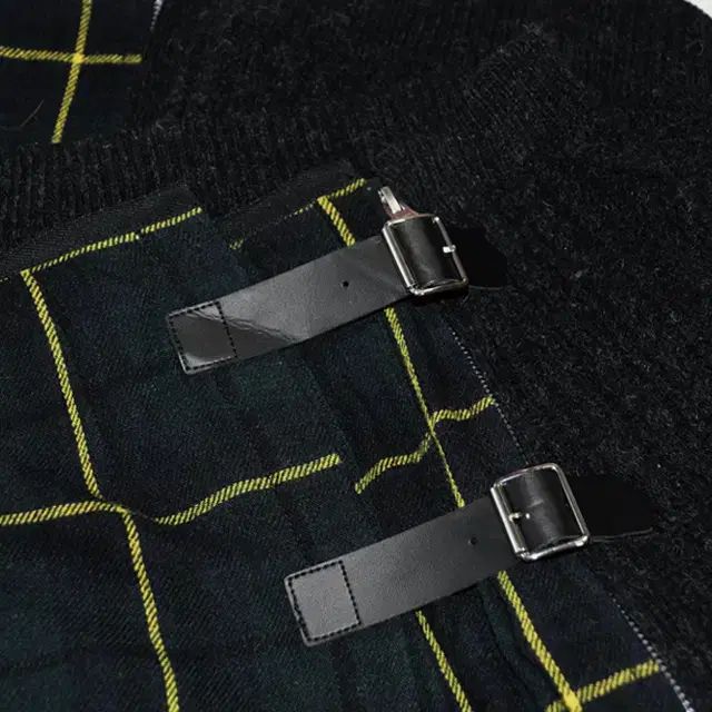 ZUCCA タタンケーブルニットラップスカート