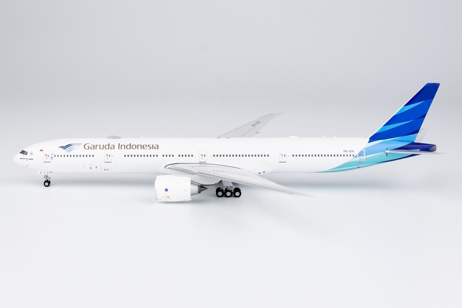NGmodel ガルーダインドネシア 777-300ER 1|400