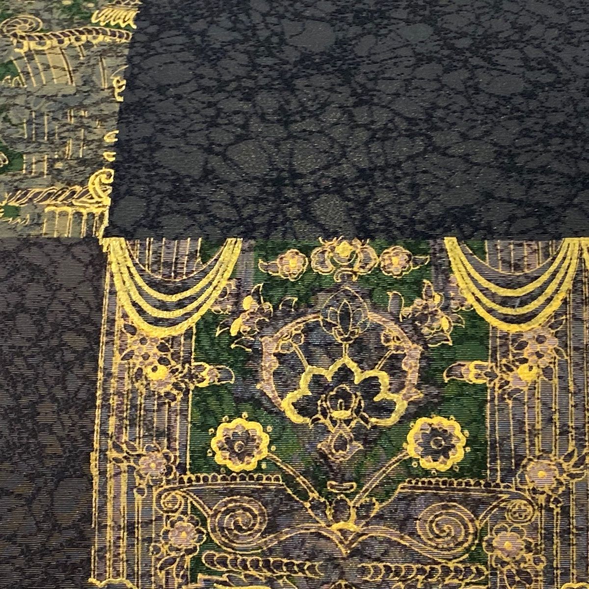 袋帯 美品 逸品 前田仁仙 落款 変わり市松 草花 金通し 金彩 濃紫 全通  