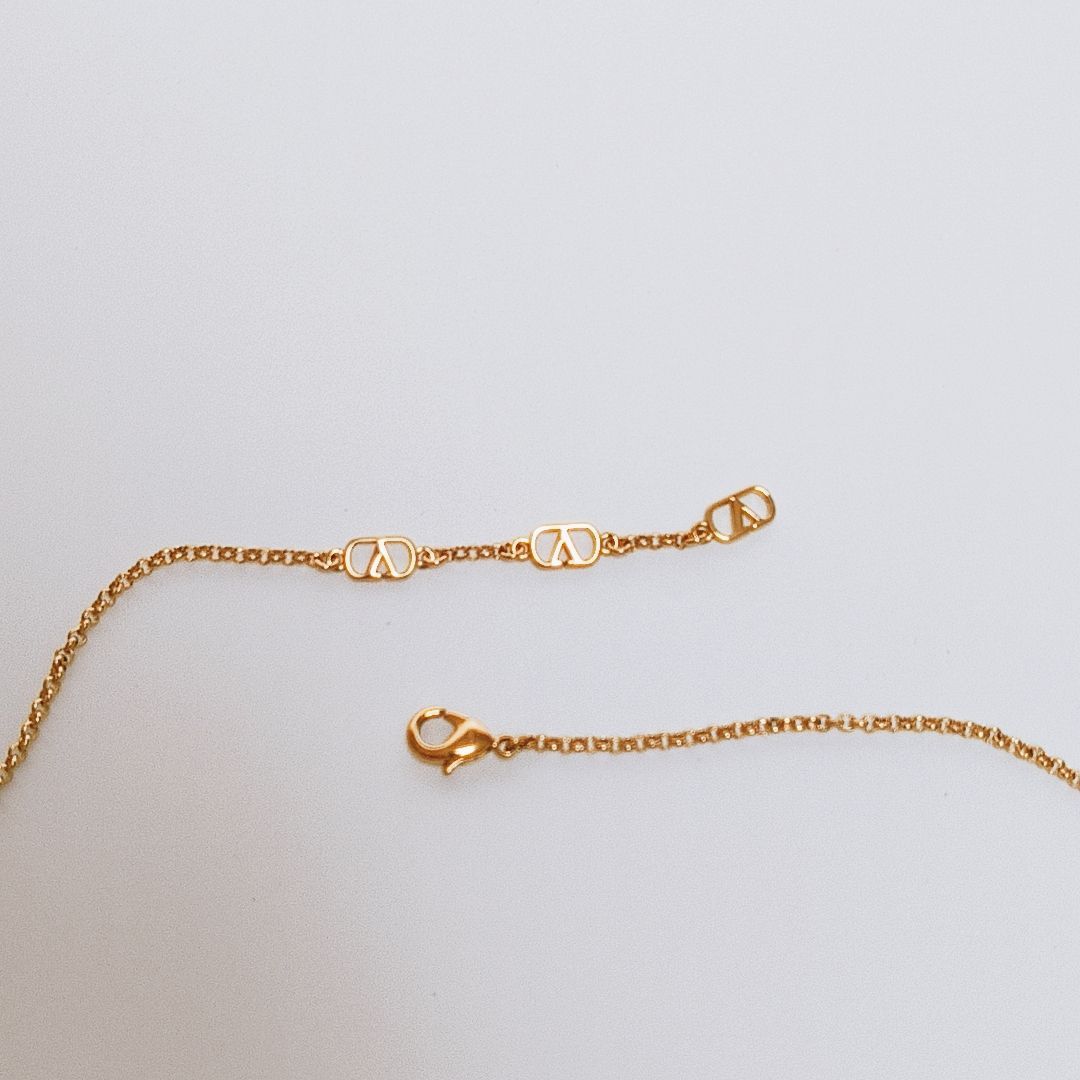 新品未使用】VALENTINO オヴァレット メタル ネックレス