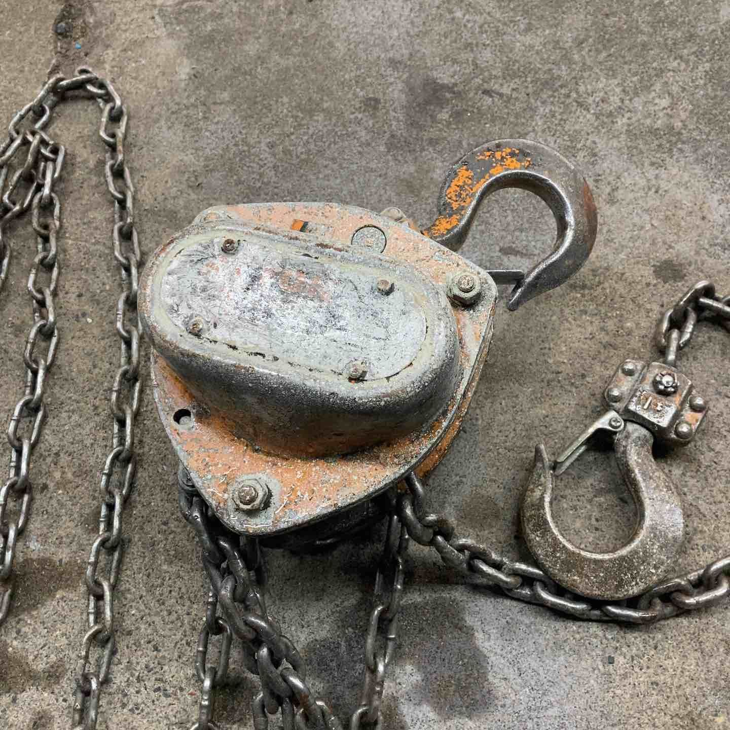 KITO キトー チェーンブロック 1t 外装劣化 メーカー名が消えている 川越店