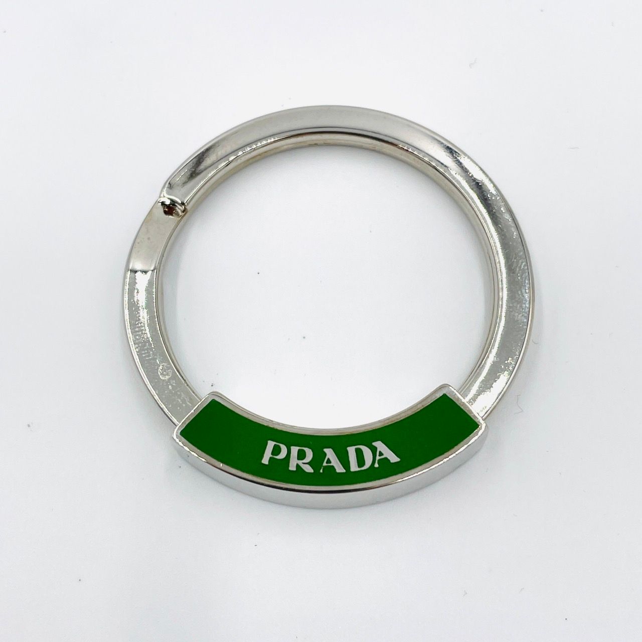 【新品】PRADA キーホルダー グリーン 楽天市場】PRADA（カラーグリーン）（キーホルダー