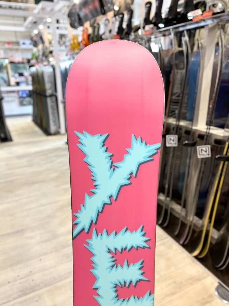 新品　YES AIRMASTER 156cm スノーボード スノボ OUTLET 24-25 YES AIRMASTER 156cm イエス グラトリ ラントリ