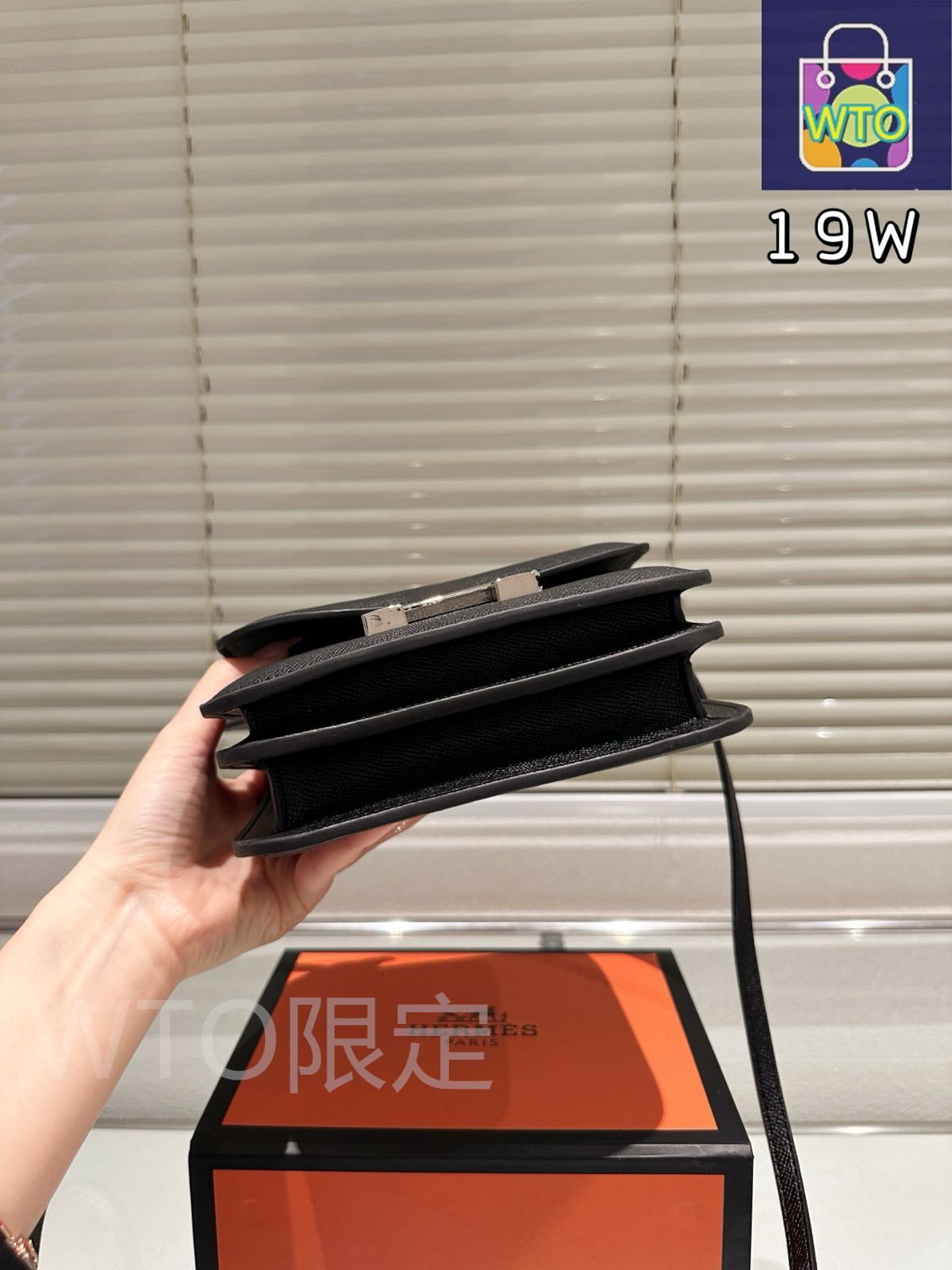 シルバーバックル