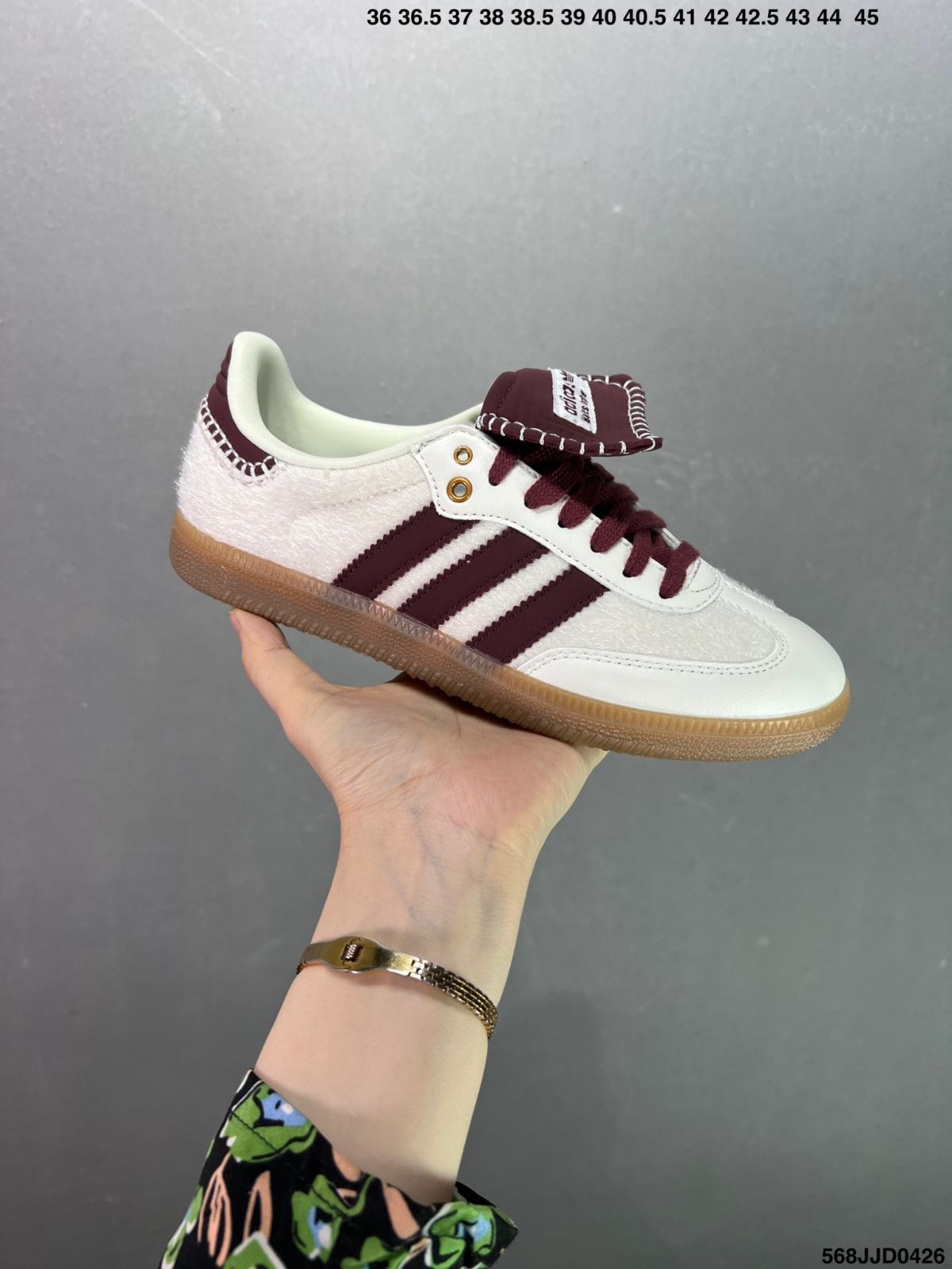 adidas メンズ スニーカー