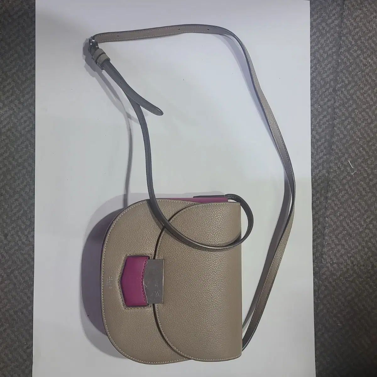 Celine セリーヌ ローダー クロス ボディバッグ