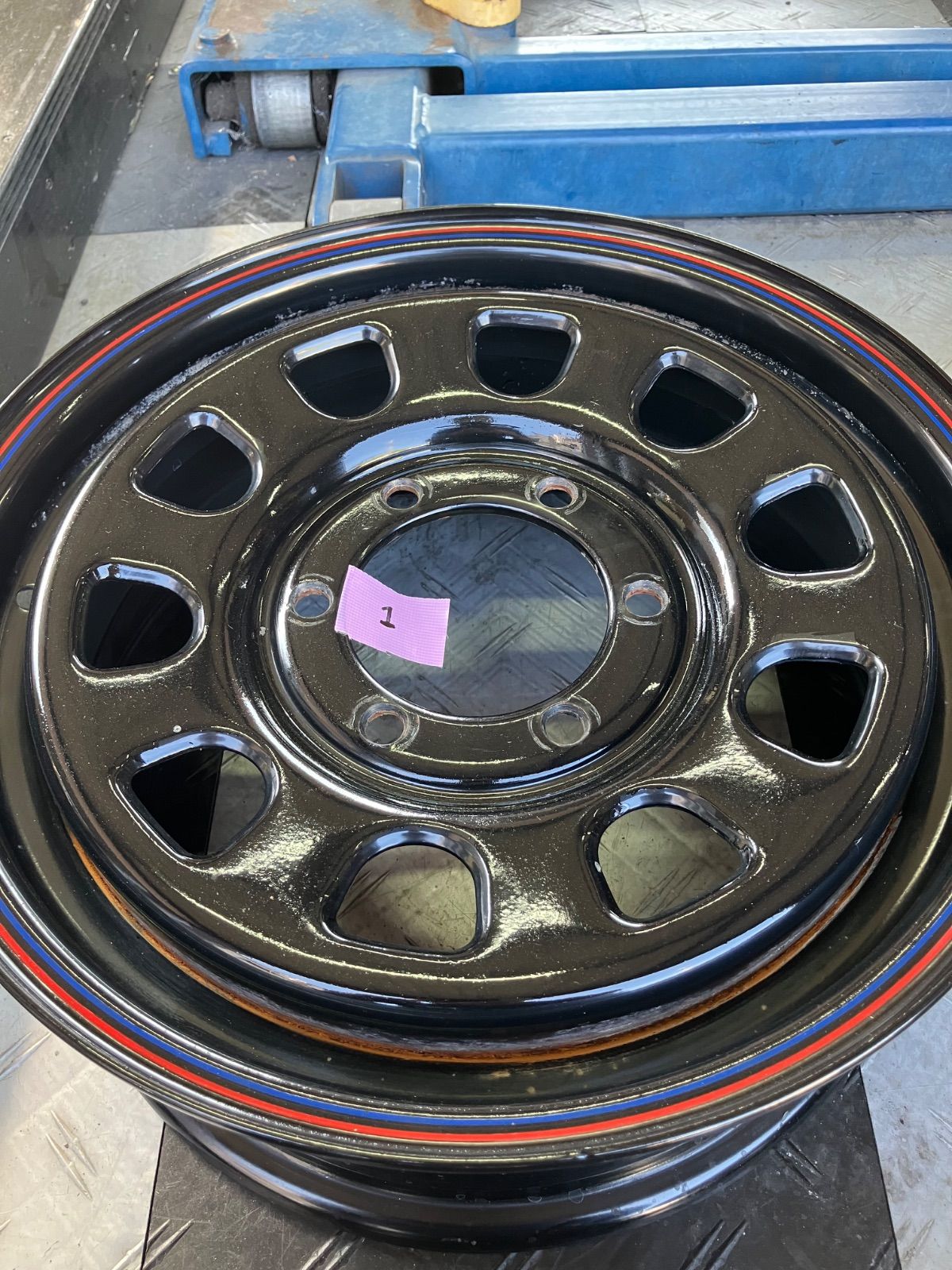 デイトナ ブラック 16インチ スチールホイール 16x6.5J 139.7 6H ＋35 
