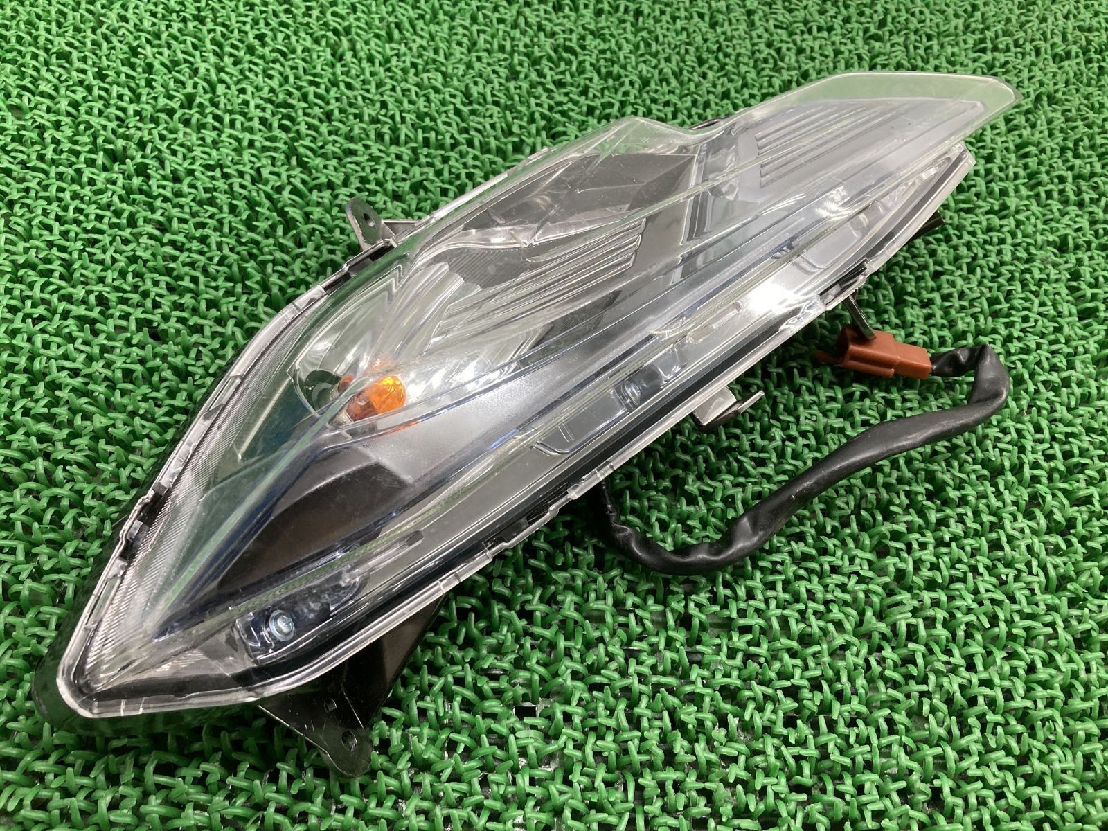 アクシスZ フロントウインカー 左 0322 ヤマハ 純正 中古 バイク 部品
