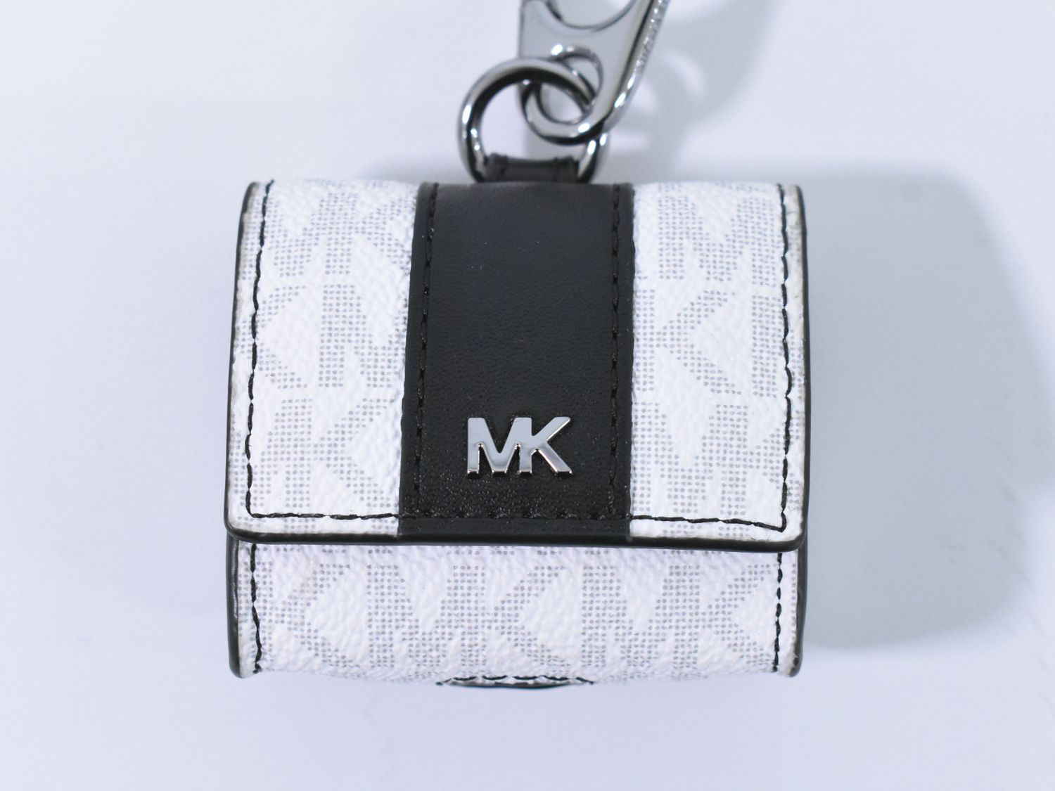 本物 マイケルコース MICHAEL KORS MKシグネチャー AirPodsケース