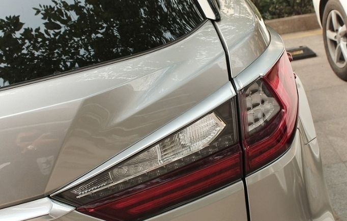 テールランプ ガーニッシュ