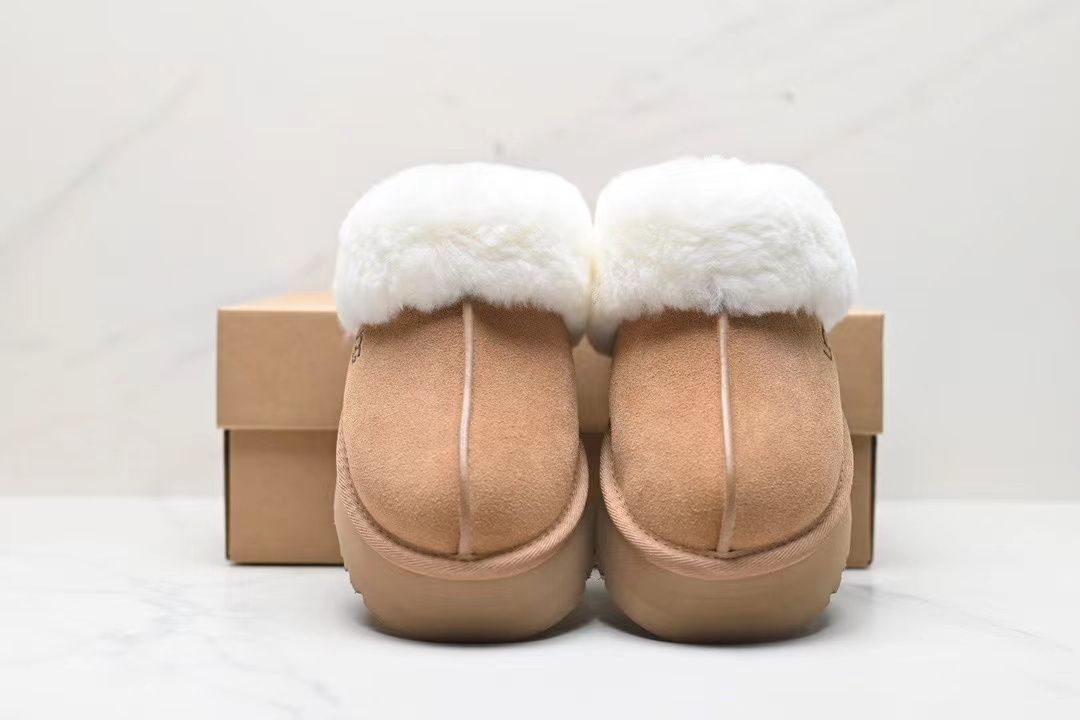 UGG アグ レディース ムートン スリッパ サンダル 箱付 Chestnut