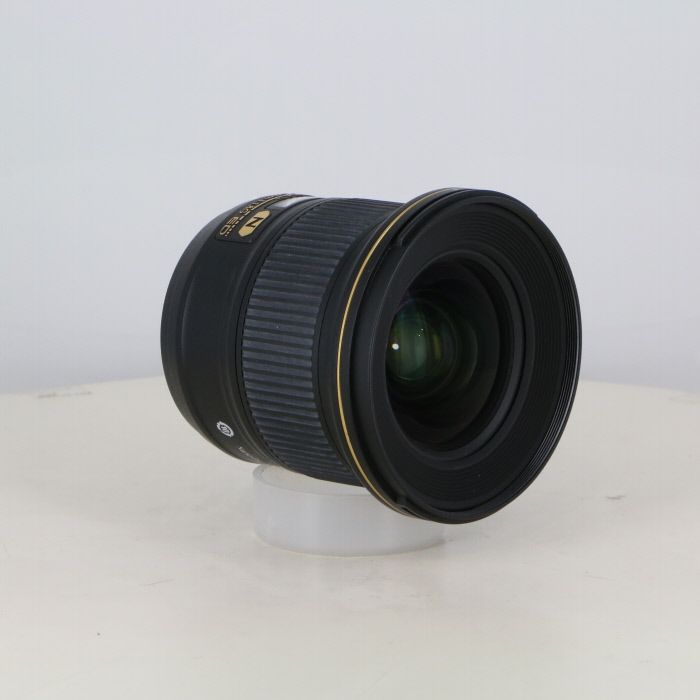 ニコン Nikon