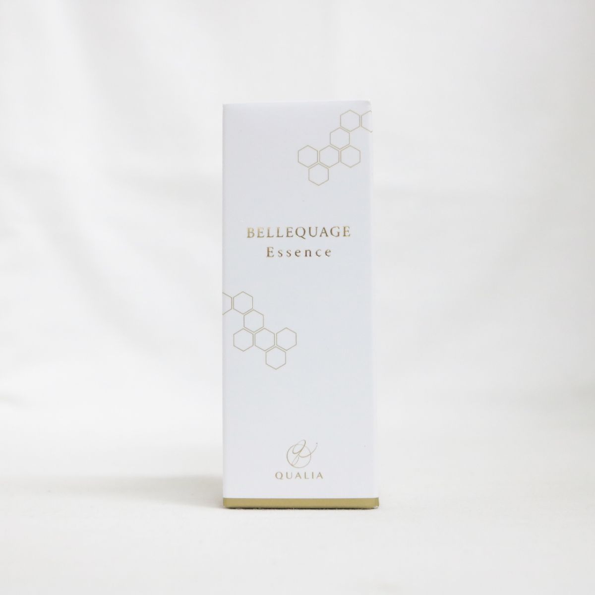 ☆新品 QUALIA クオリア BELLEQUAGE ESSENCE ベルクアージュ (白パケ) ＜ 美容液 ＞ 30mL ( 1031-n1 )