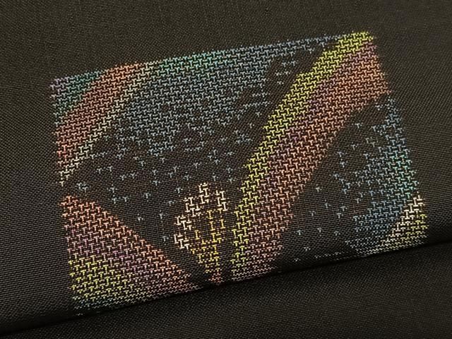 平和屋着物○本場大島紬 9マルキ 地空き 色紙花文 正絹 逸品