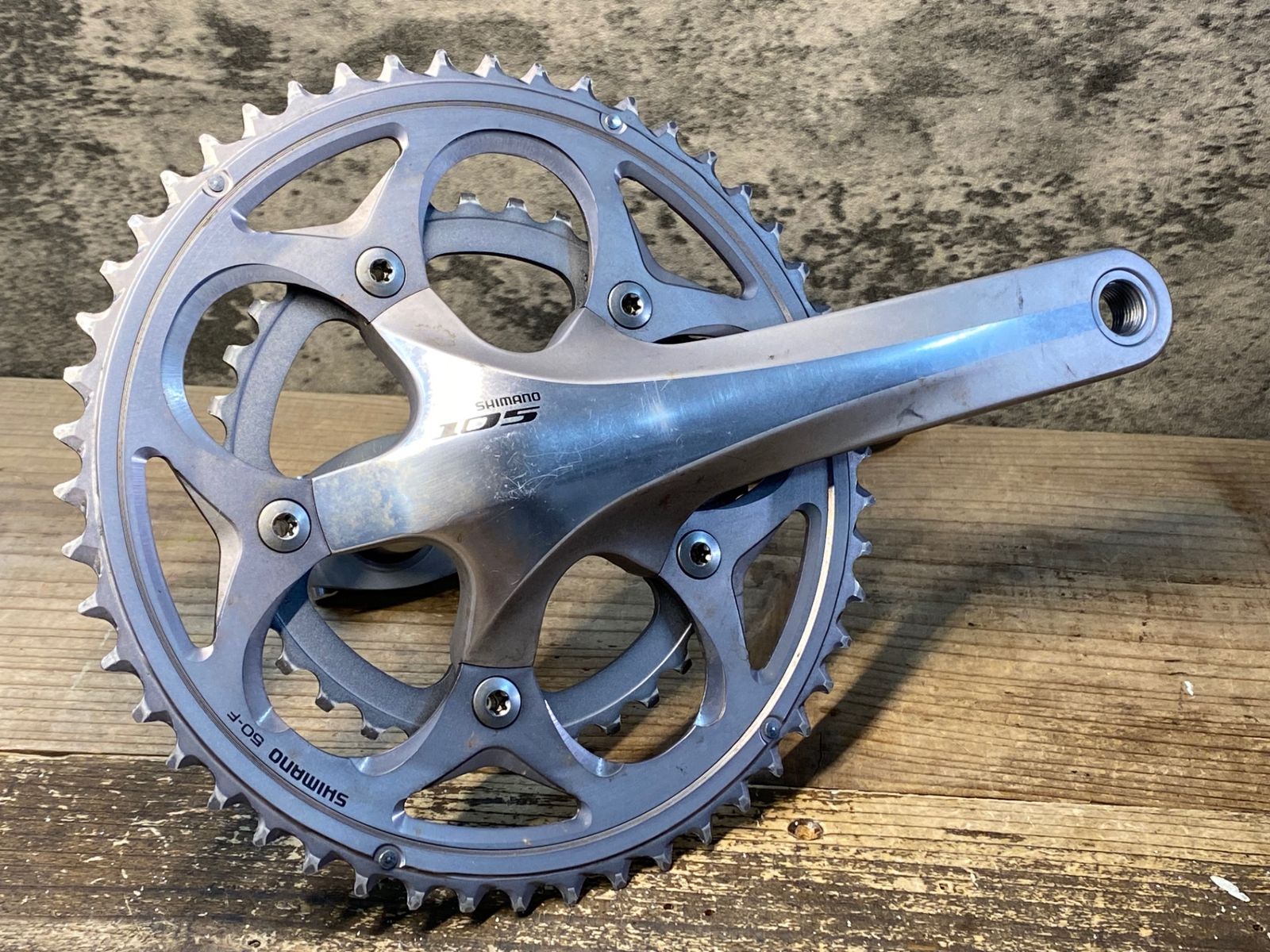 IY306 シマノ SHIMANO 105 FC-5750 クランクセット 172.5mm 50|34T シルバー