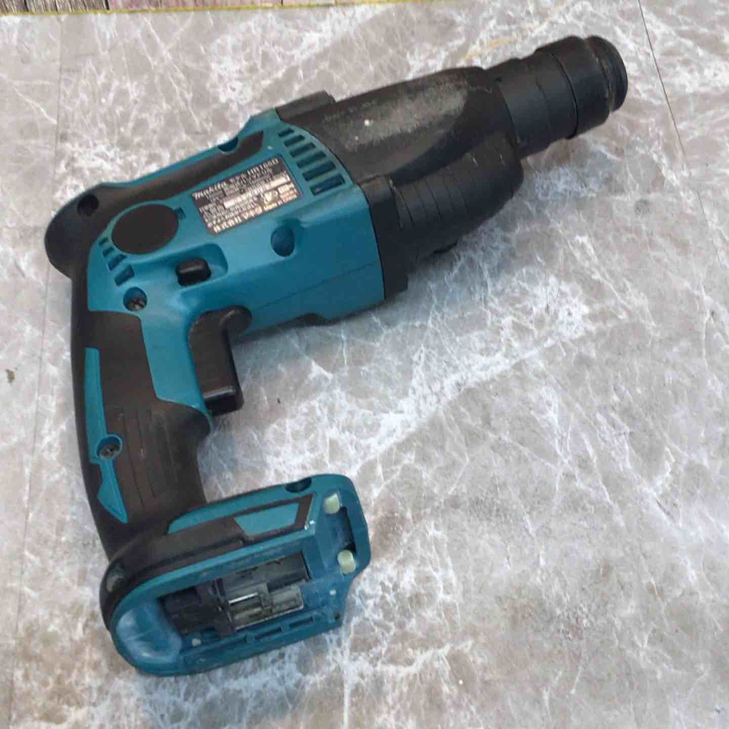 完売商品】マキタ 18V 充電式ハンマードリル HR165DZK【中古品】