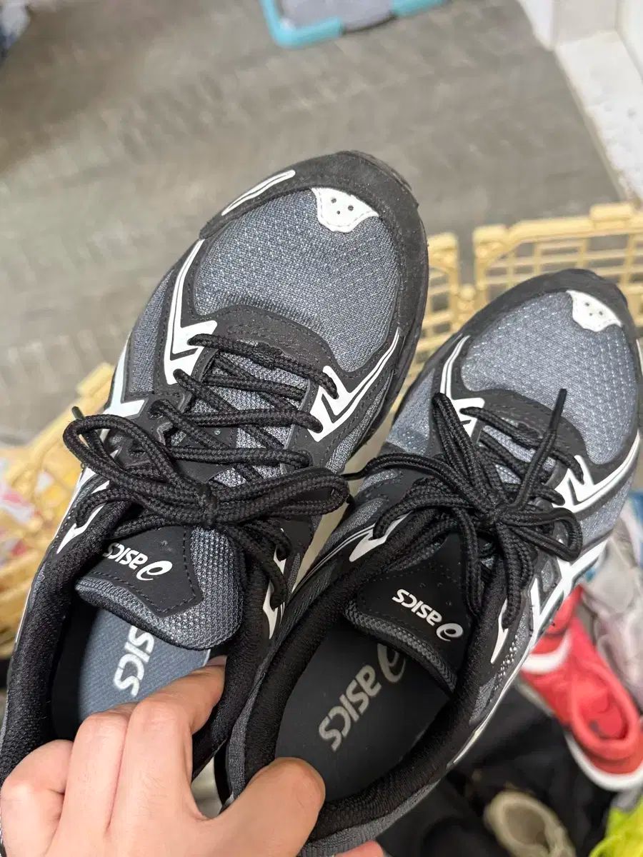 Asics アシックス ゲル ベンチャー 6 235