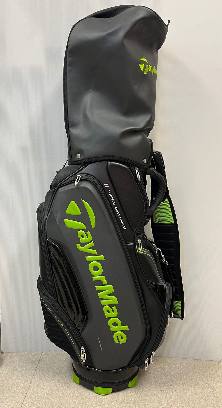 〈希少〉TaylorMade テーラーメイド キャディバッグ　9.0型　アスリートスタッフモデル TaylorMade - 【超希少】 キャディバッグ アスリートスタッフ