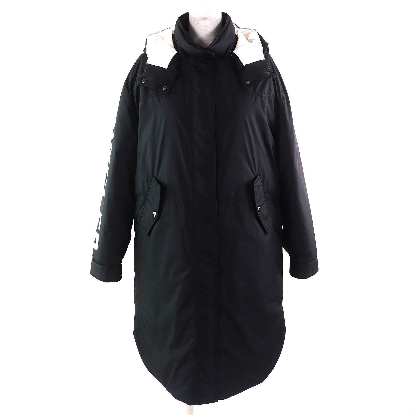 MONCLER モンクラ 極美品 ブラック ダウンジャケット フード付き MONCLER ブラック ダウンジャケット フード付き