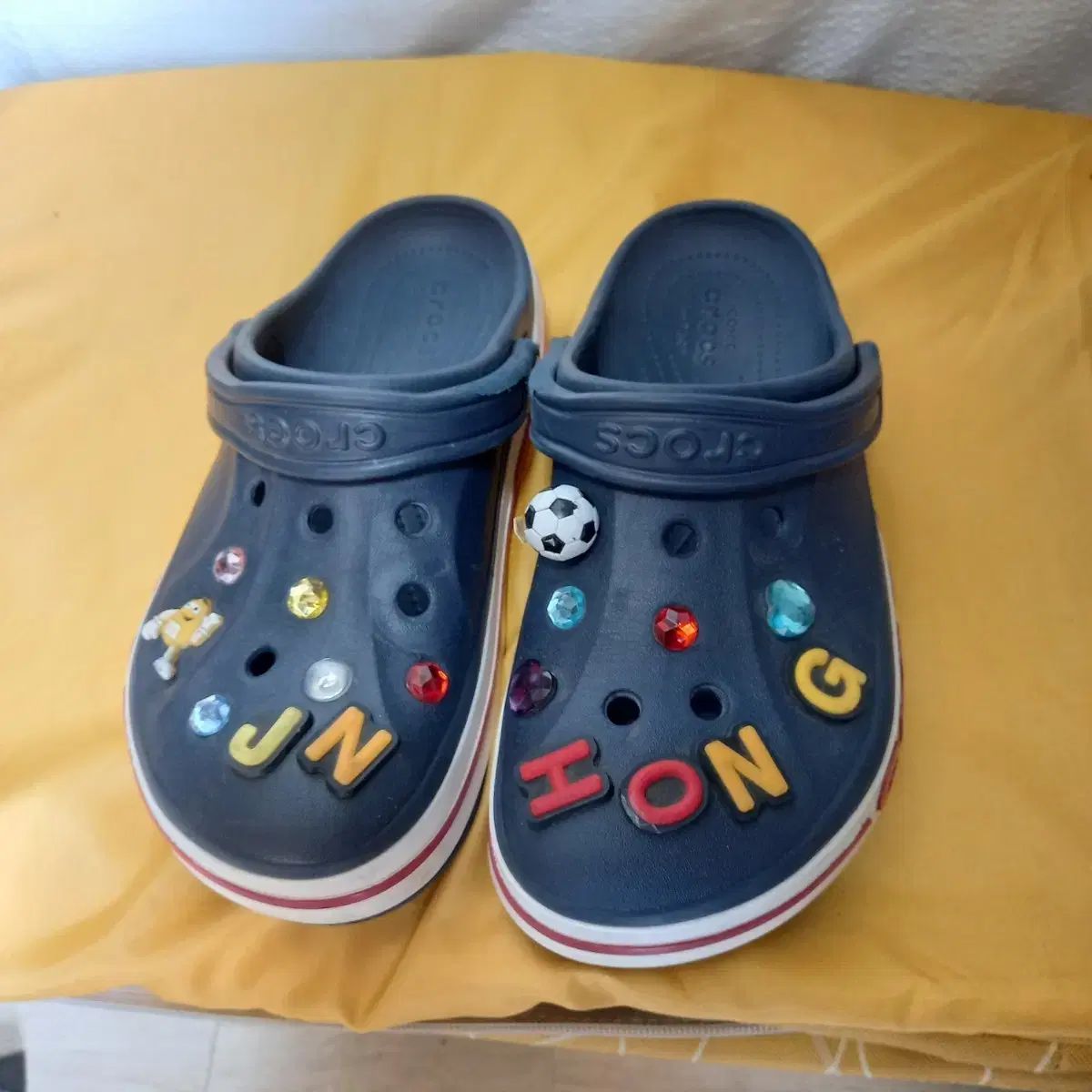 クロックス crocs ササリ― ウェッジ サンダル W5 新品 クロックス crocs ササリ― ウェッジ サンダル W5 新品 crocs（サンダル