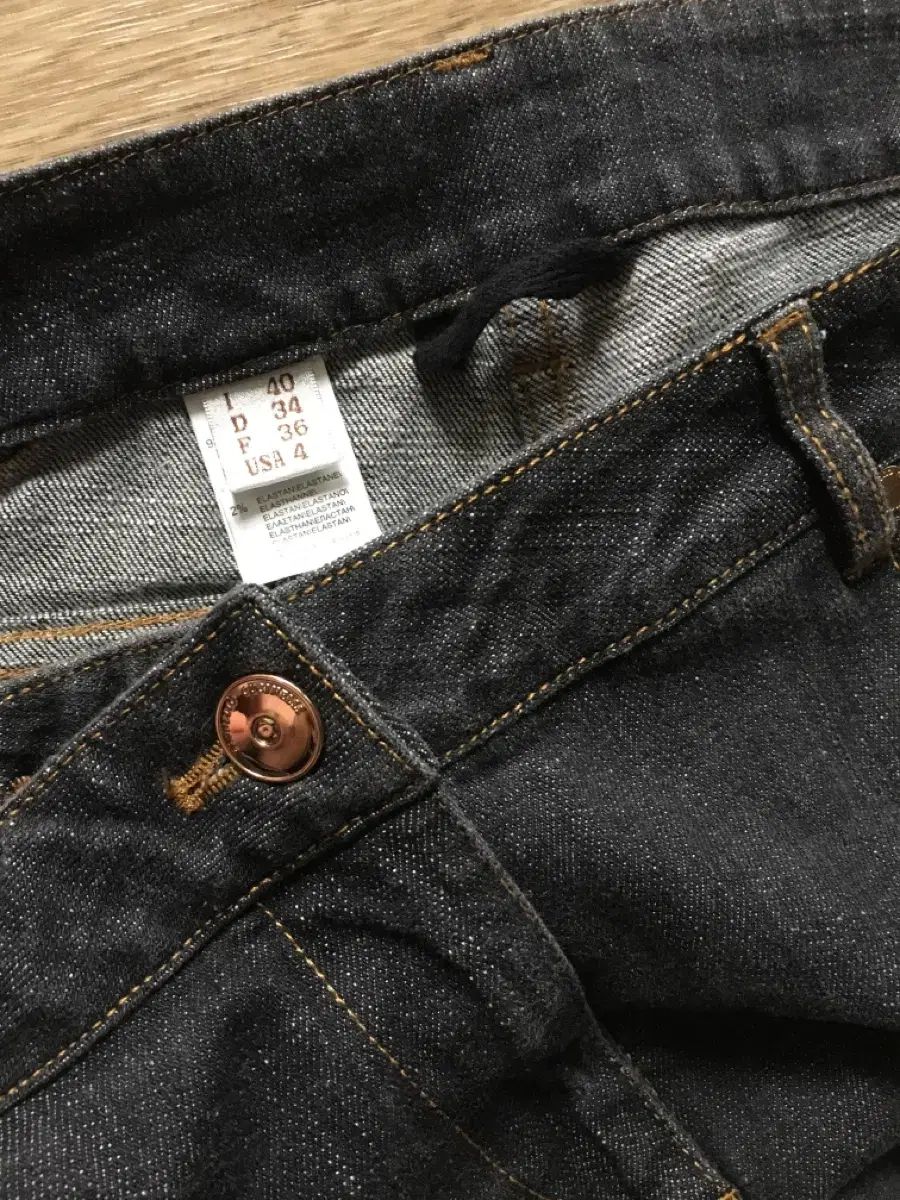 ブルネロ クチネッリ ブラックブルーデニムパンツ DECORATOM_COM_BR