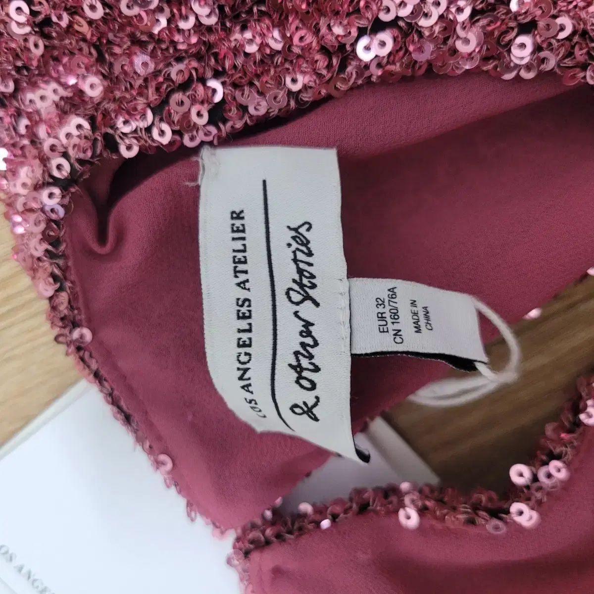 ♥商品 - Other Stories アンドアザーストーリーズ ピンク スパンコール ミニ ワンピース パーティー衣装 WWW_WOWDIGSITE_COM