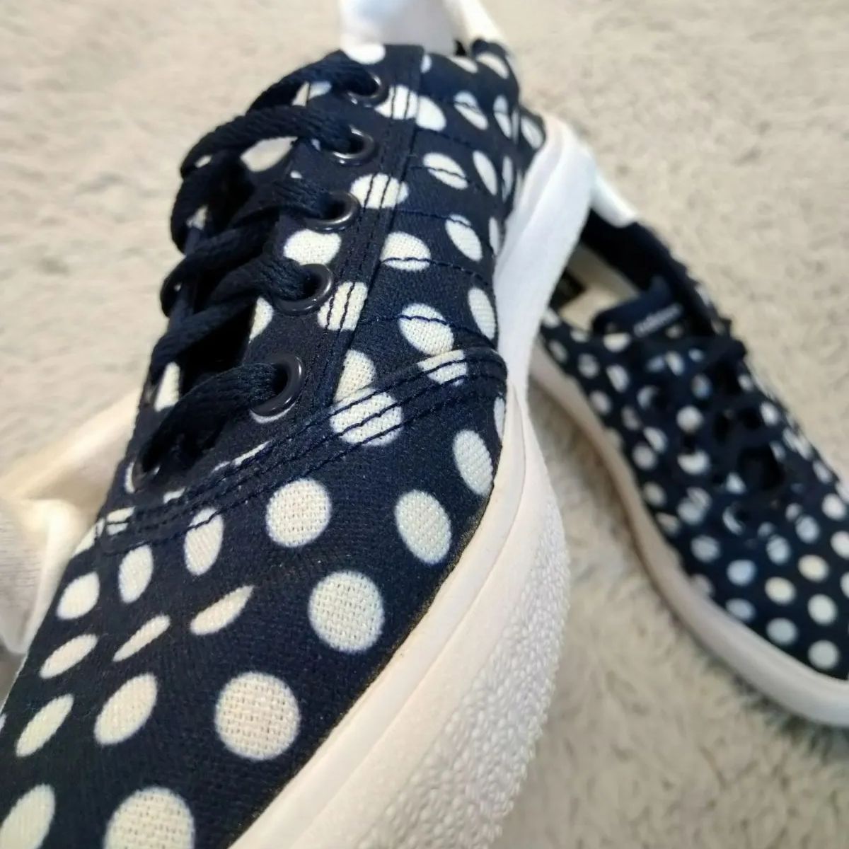 美品 アディダス adidas スニーカー 23.0cm 3MC ネイビー 水玉 - メルカリ