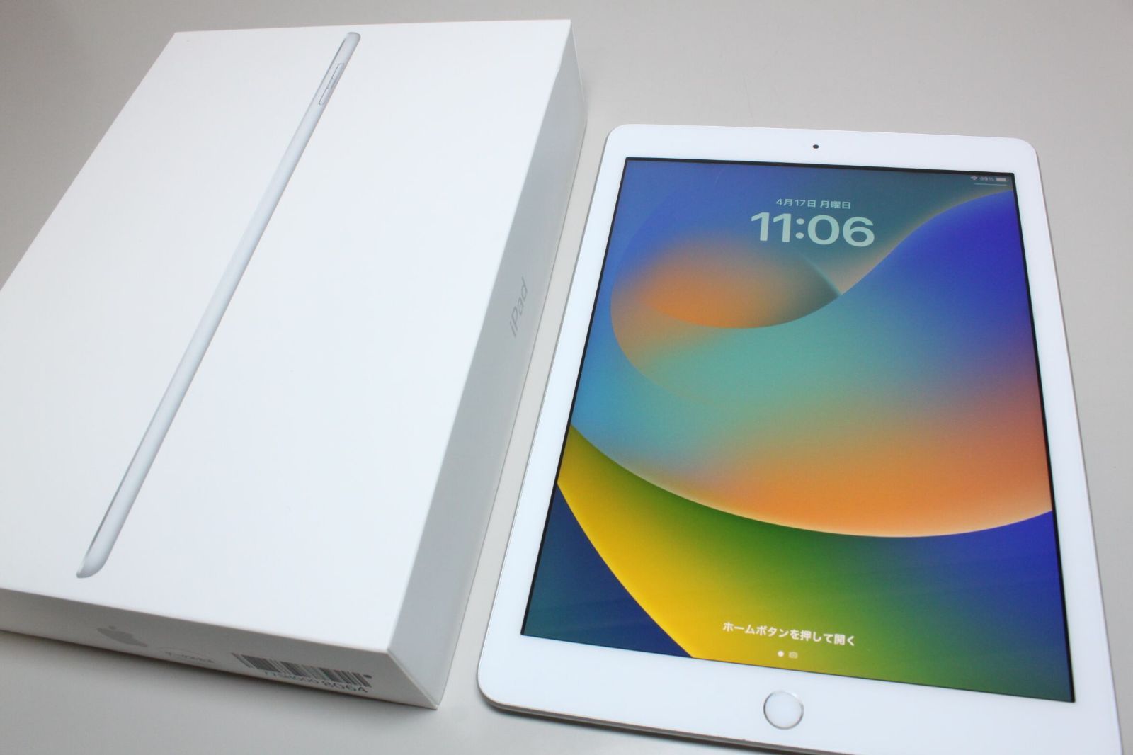 iPad 第6世代　A1893　Wi-Fiモデル　シルバー　32GB 美品　#3 Apple iPad 第6世代 A1893 Wi-Fiモデル 32GB シルバー(CPU：Apple A10