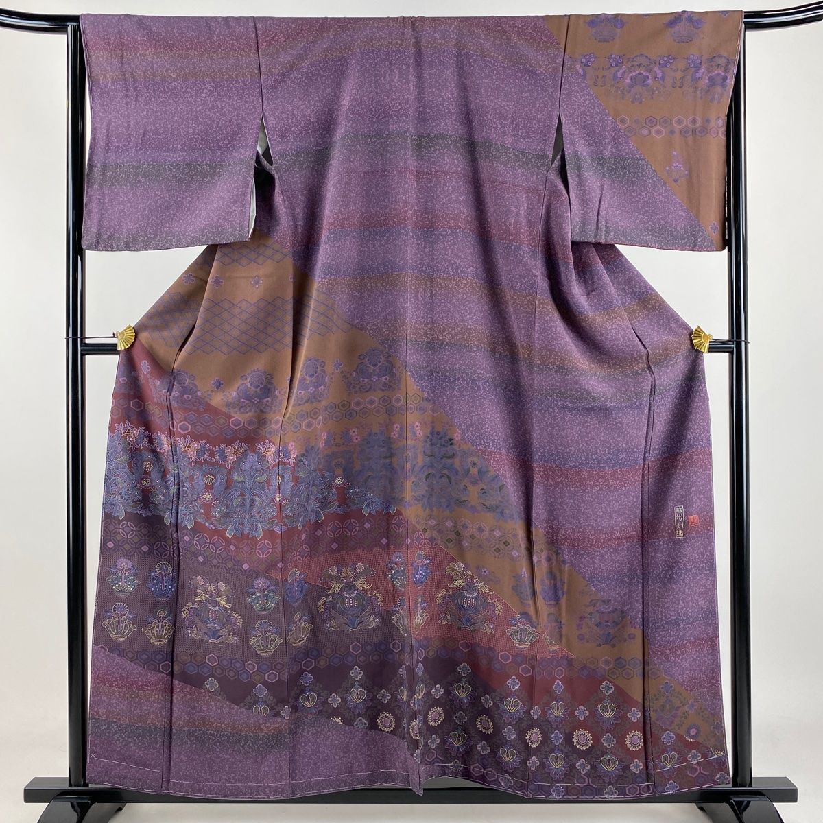 訪問着 身丈158cm 裄丈66cm M 袷 蒋雪英 ますいわ屋 落款 草花 七宝 蘇州刺繍 金糸 紫 正絹