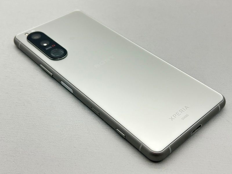 中古】SOG05 Xperia 5 III【格安 利用制限○】SIMロック解除済み SIMフリー フロストシルバー au エーユー エクスペリア ソニー・エリクソン  D036609-スマートホン スマートフォン スマホ 携帯電話 白ロム 本体 格安 - メルカリ