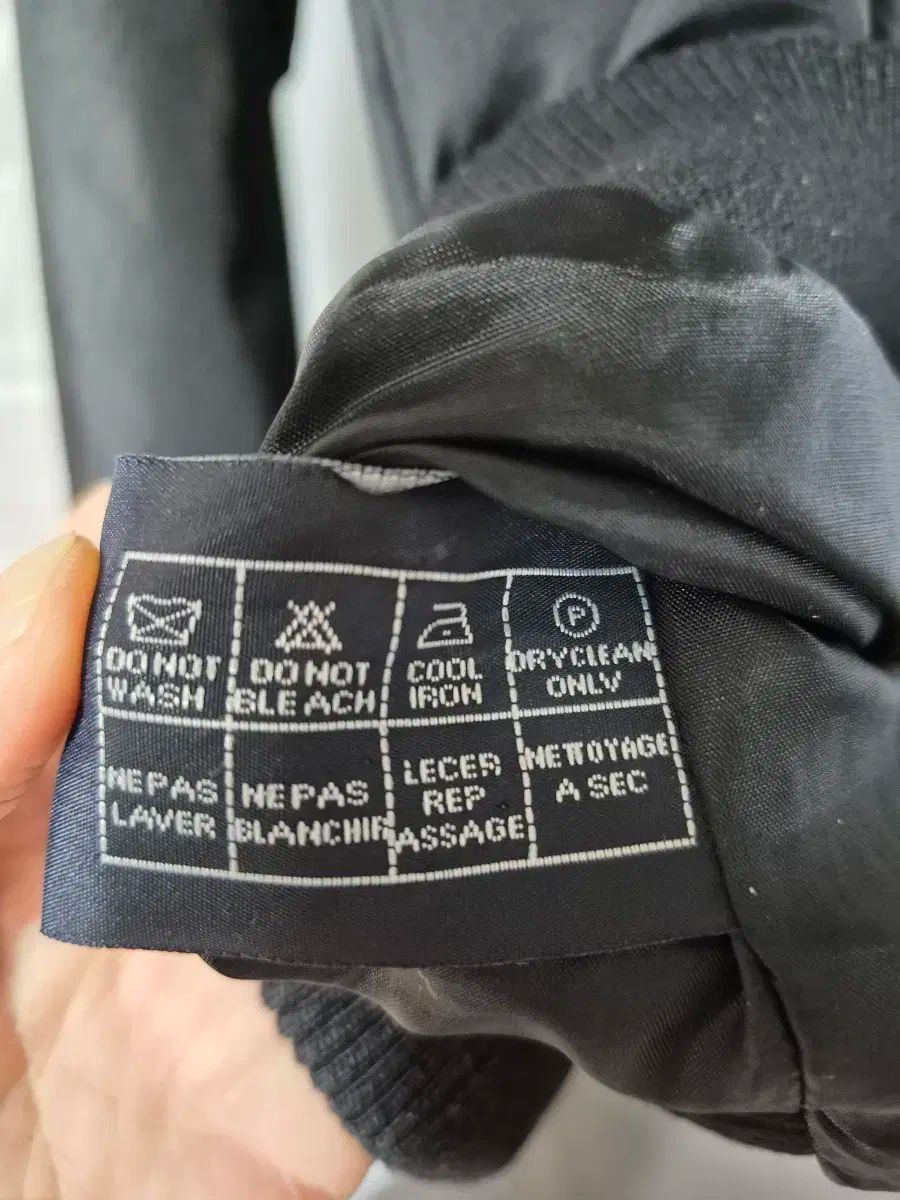 ウィンドブレーカー L