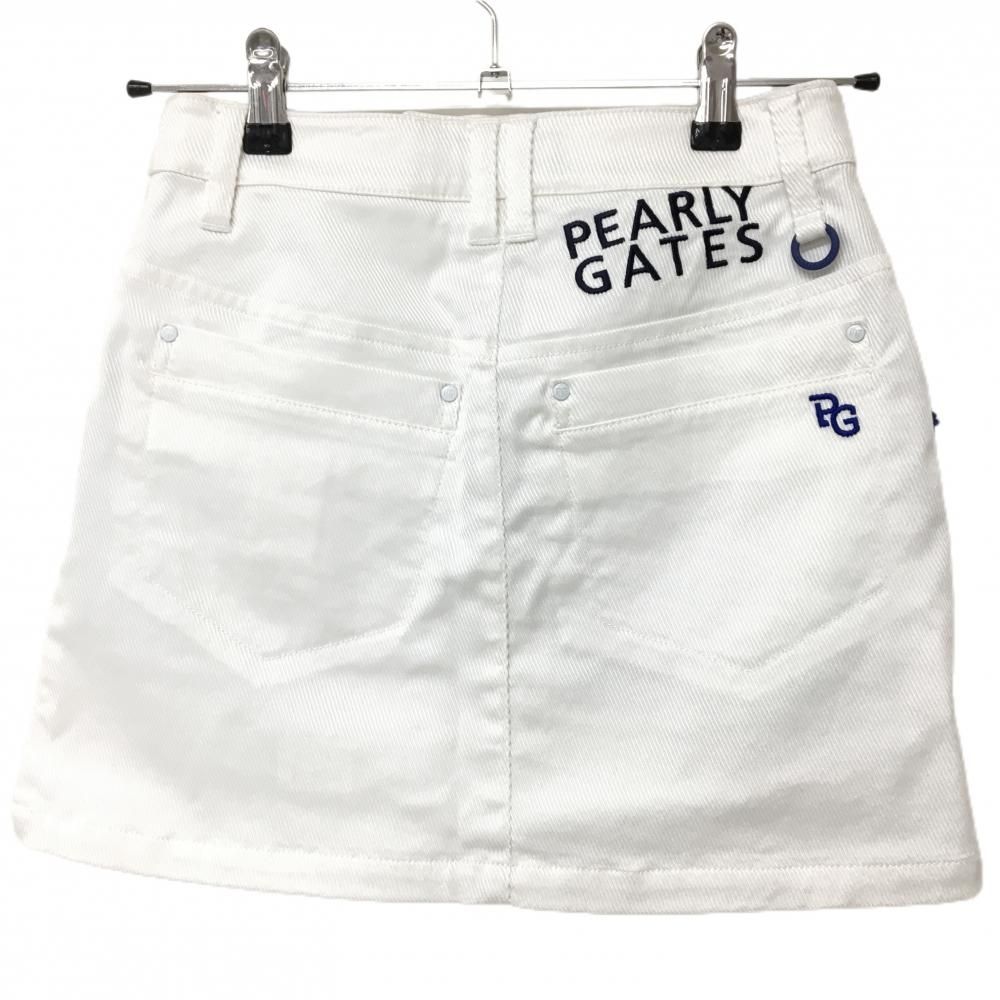 美品❗️パーリーゲイツ　00/SS スカート　リボン　総柄　サイドロゴ　ホワイト PEARLY GATES パーリーゲイツ×LINE FRIENDS スカート 白×ブルー