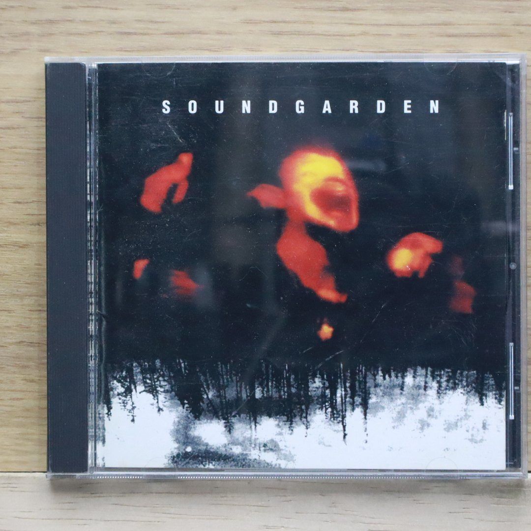 激レア soundgarden サウンドガーデン 1994年製ヴィンテージ 国内盤CD☆サウンドガーデン/Soundgarden□ スーパーアンノウン