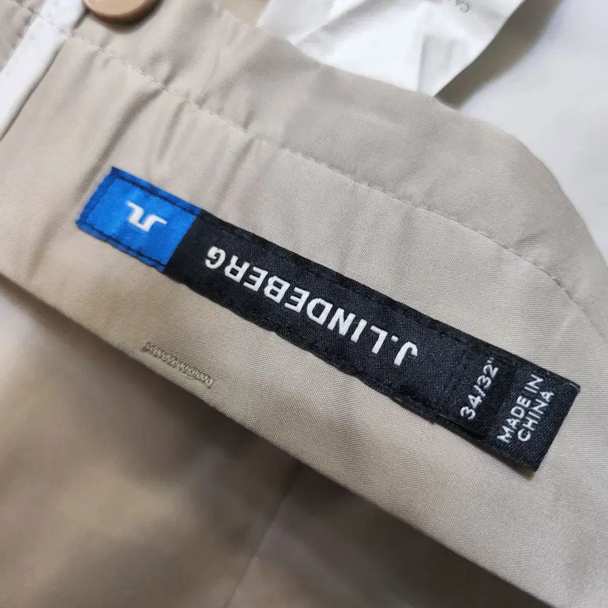 サイズXL TFW49 カードボード セットアップ 極美＋未使用 グレーベージュ サイズXL TFW49 カードボード セットアップ 極美＋未使用 グレー