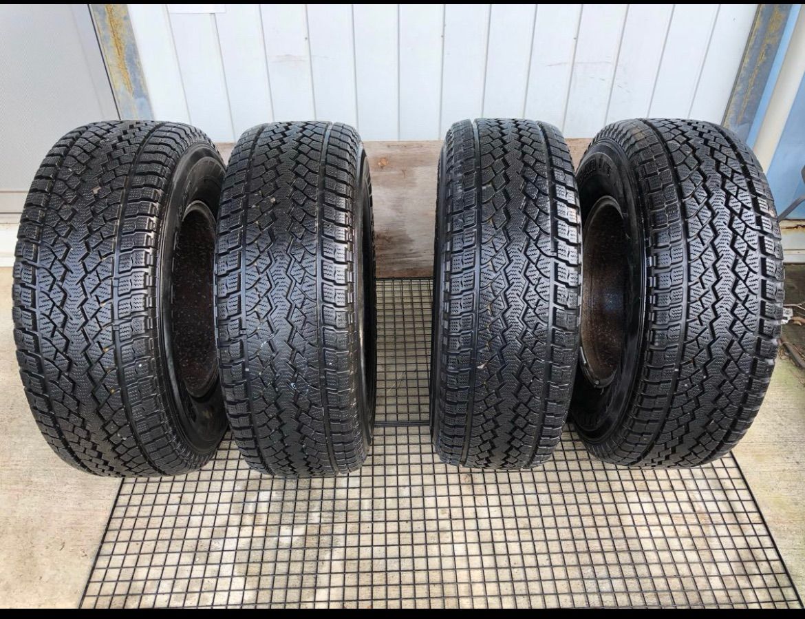 三菱 パジェロ 純正 265/70R16 7J＋10 6穴 PCD139.7 16インチ
