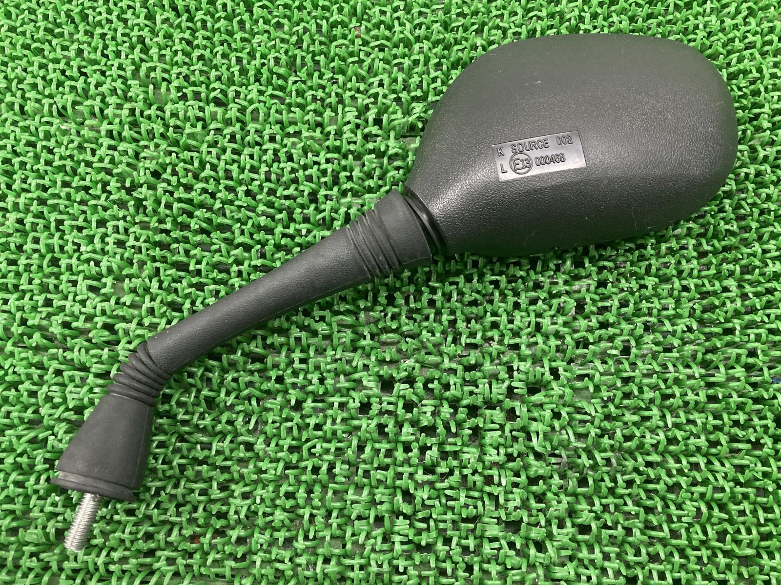 シグナスX125 ミラー 左 000468 ヤマハ 純正 中古 バイク 部品 SE44J 正8mm コンディション良好 割れ欠け無し 品薄 車検 Genuine