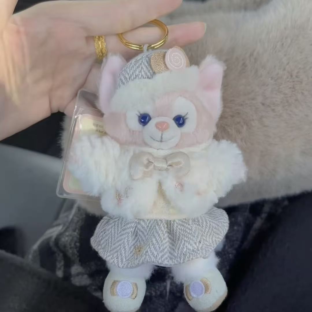 上海 ディズニー リーナベル ぬいぐるみバッジ - メルカリ