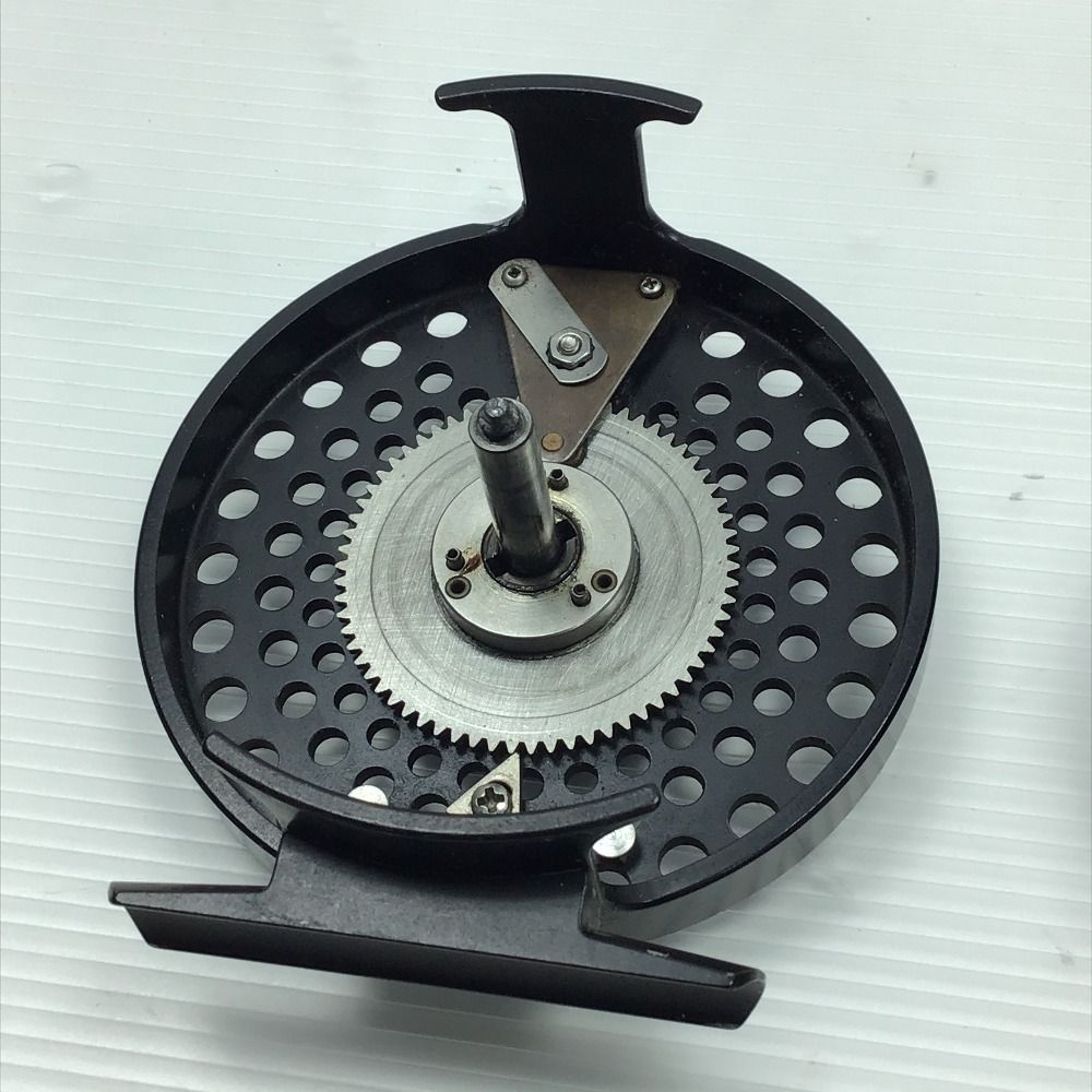 ΣΣ ラムソン LAMSON LP-3 替えスプール付き フライリール - メルカリ