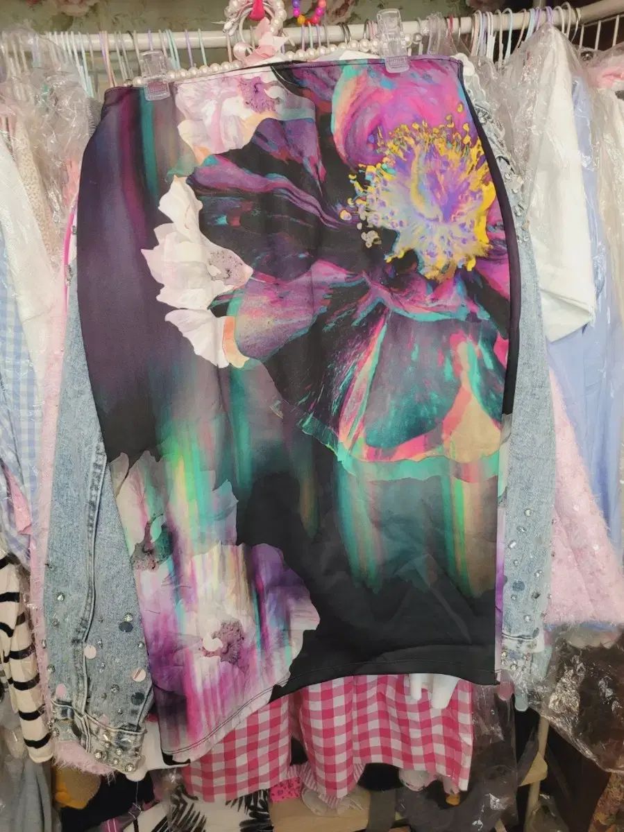 輸入花柄スカート