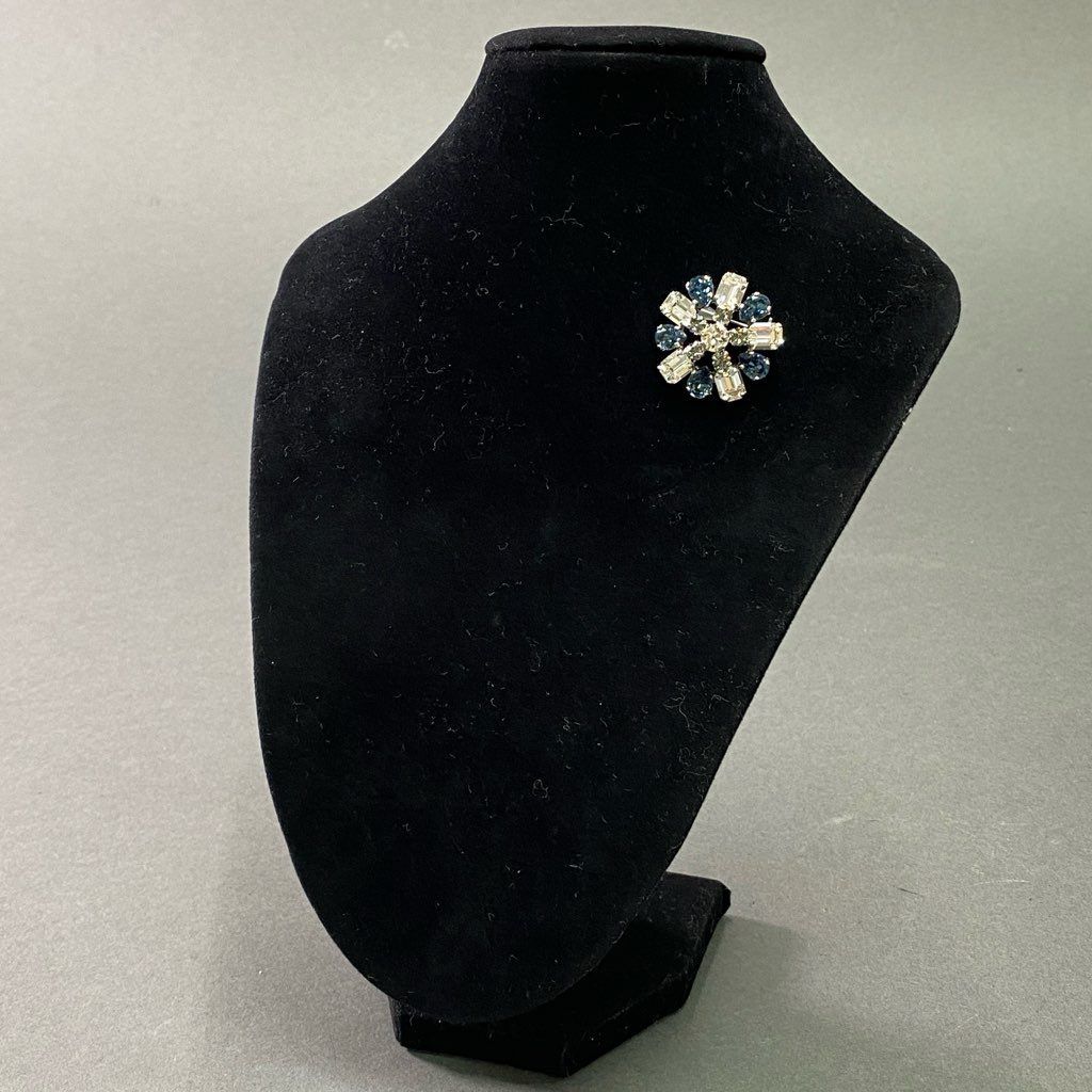 2e10 《美品》 FOXEY フォクシー ブローチ 小物 フラワーモチーフ