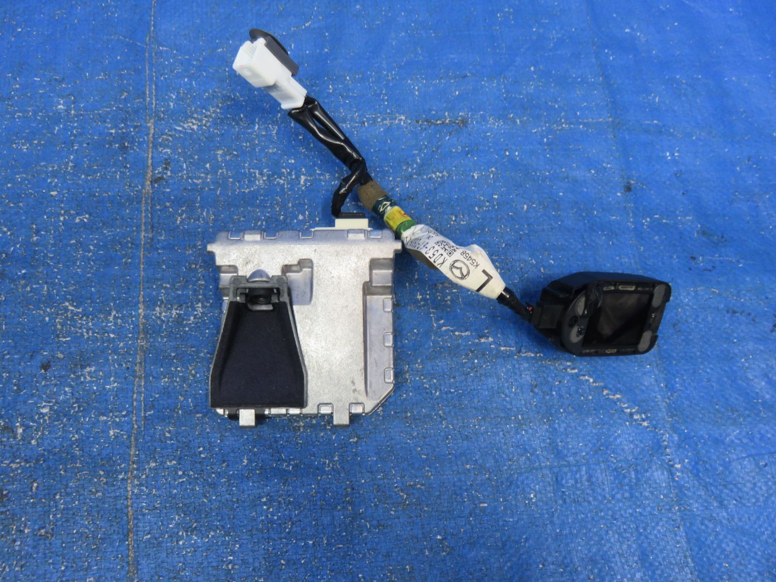 コレクション LA7167* 動作OK アテンザワゴン GJ2FW/前期 フロント