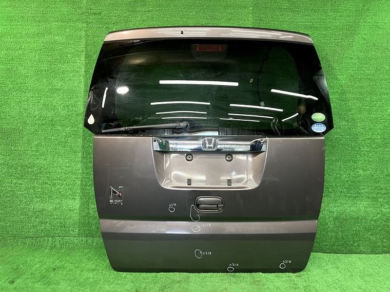 N-BOX JF2 バックドア リアゲート G 4WD ニホンイタ M31Q8 68100-TY0-000ZZ YR593P