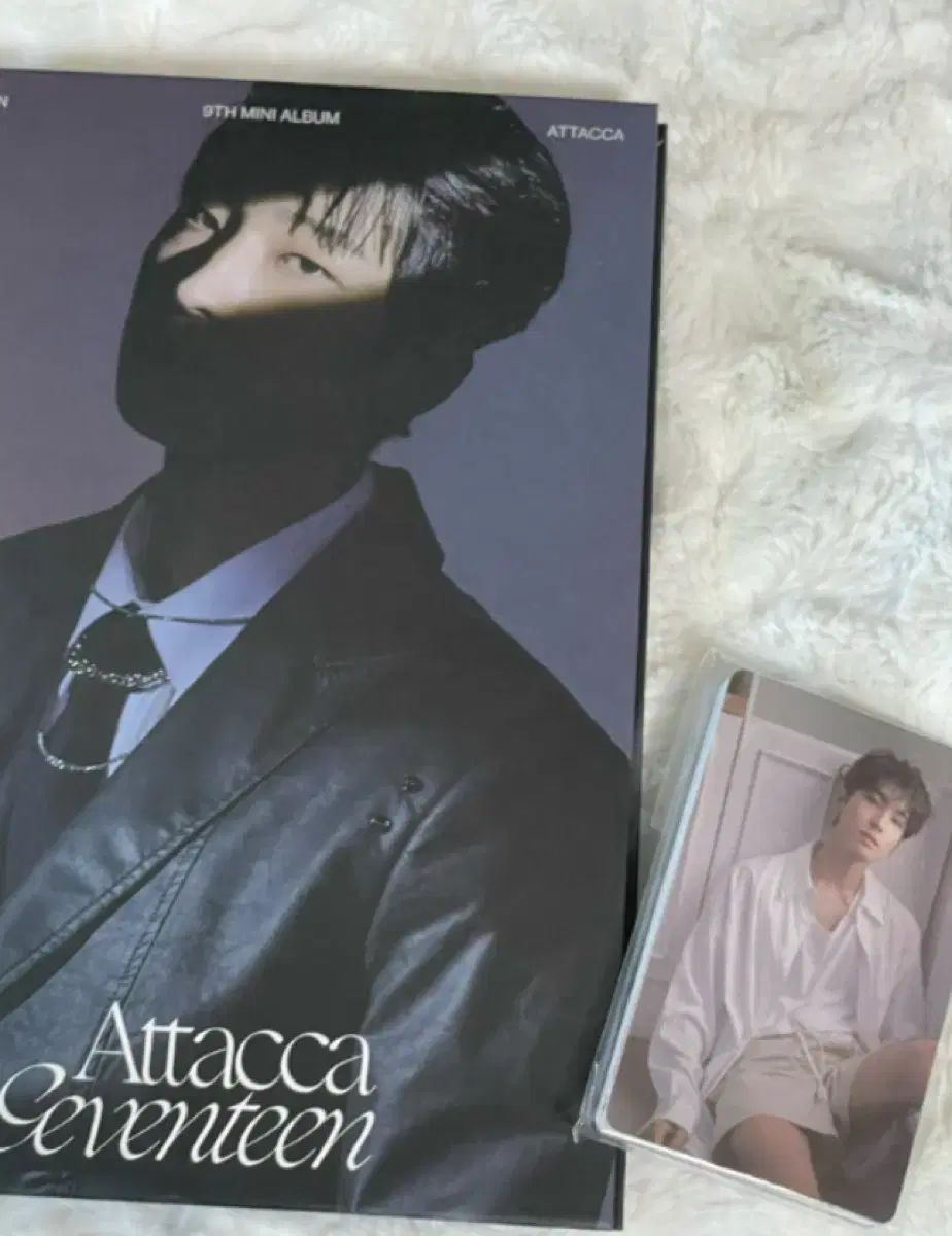 ウォヌ　カラット盤　WONWOO CARAT盤　セット　SEVENTEEN トレカ 付き SEVENTEEN(セブンティーン・セブチ) Attacca CARAT