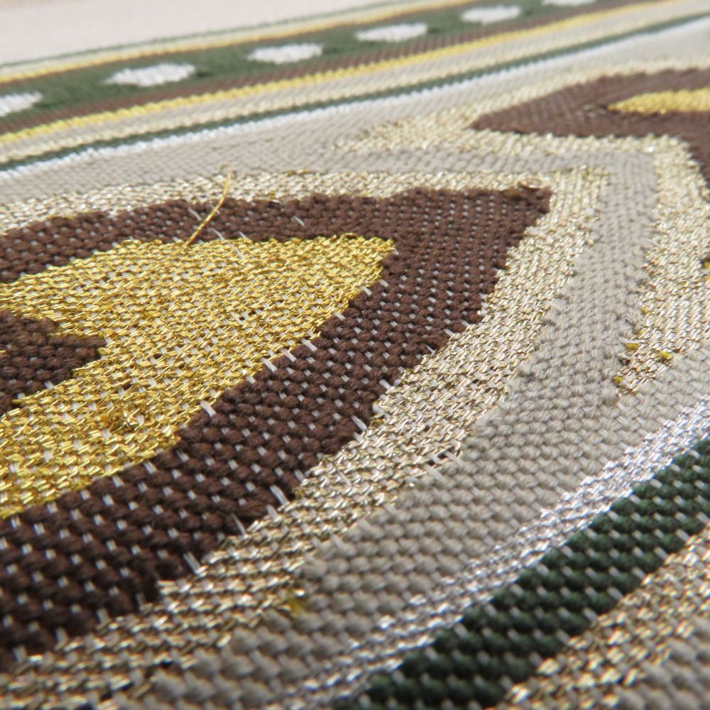 袋帯 両端未仕立て 金糸銀糸 矢羽根模様 お太鼓柄 ベージュ色x緑色x