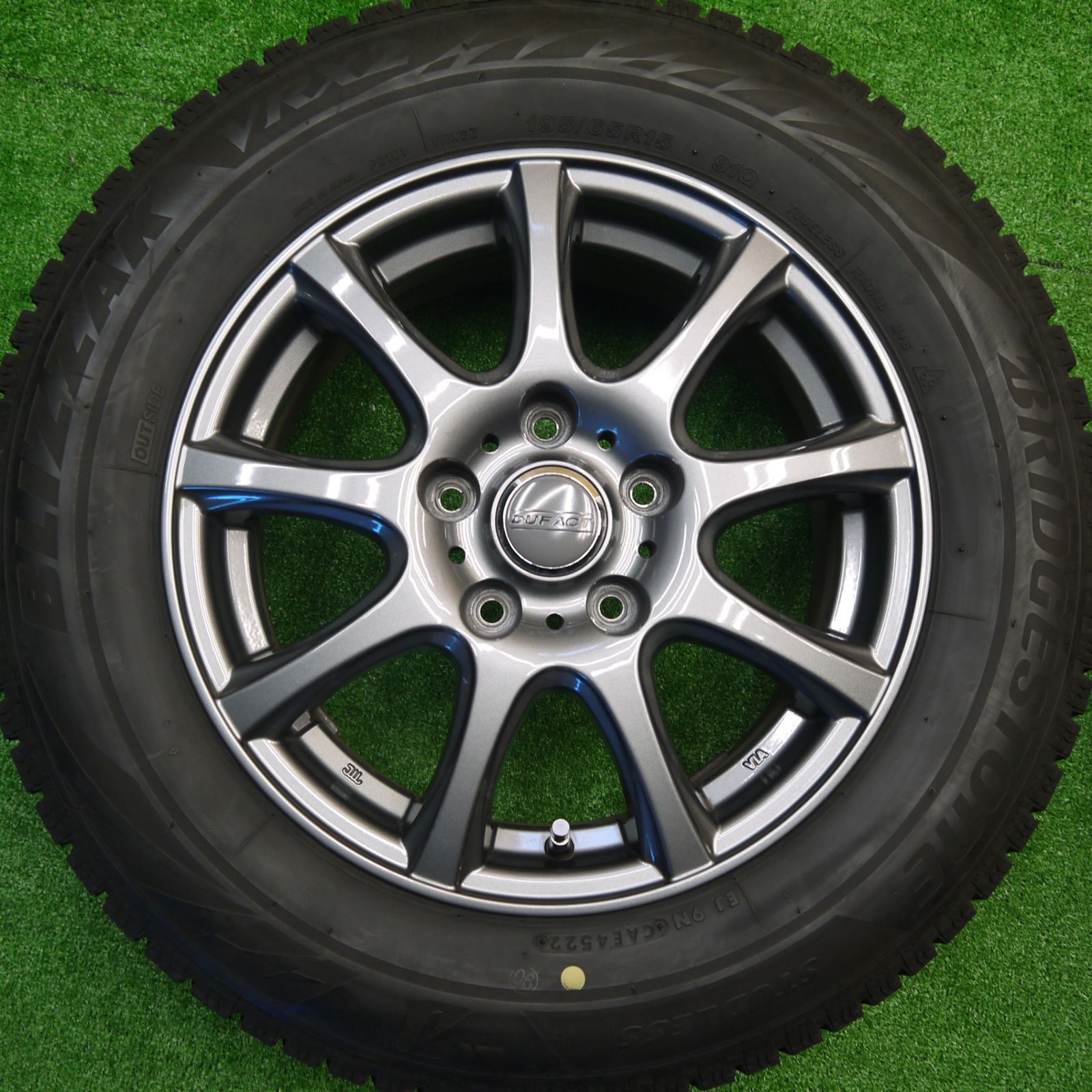 品数豊富。 バリ溝 22年 キレイ 9分 スタッドレス 195|65R15 ブリヂストン ブリザック VRX2 DUFACT デュファクト 15インチ PCD114.3|5H 5101002Hス