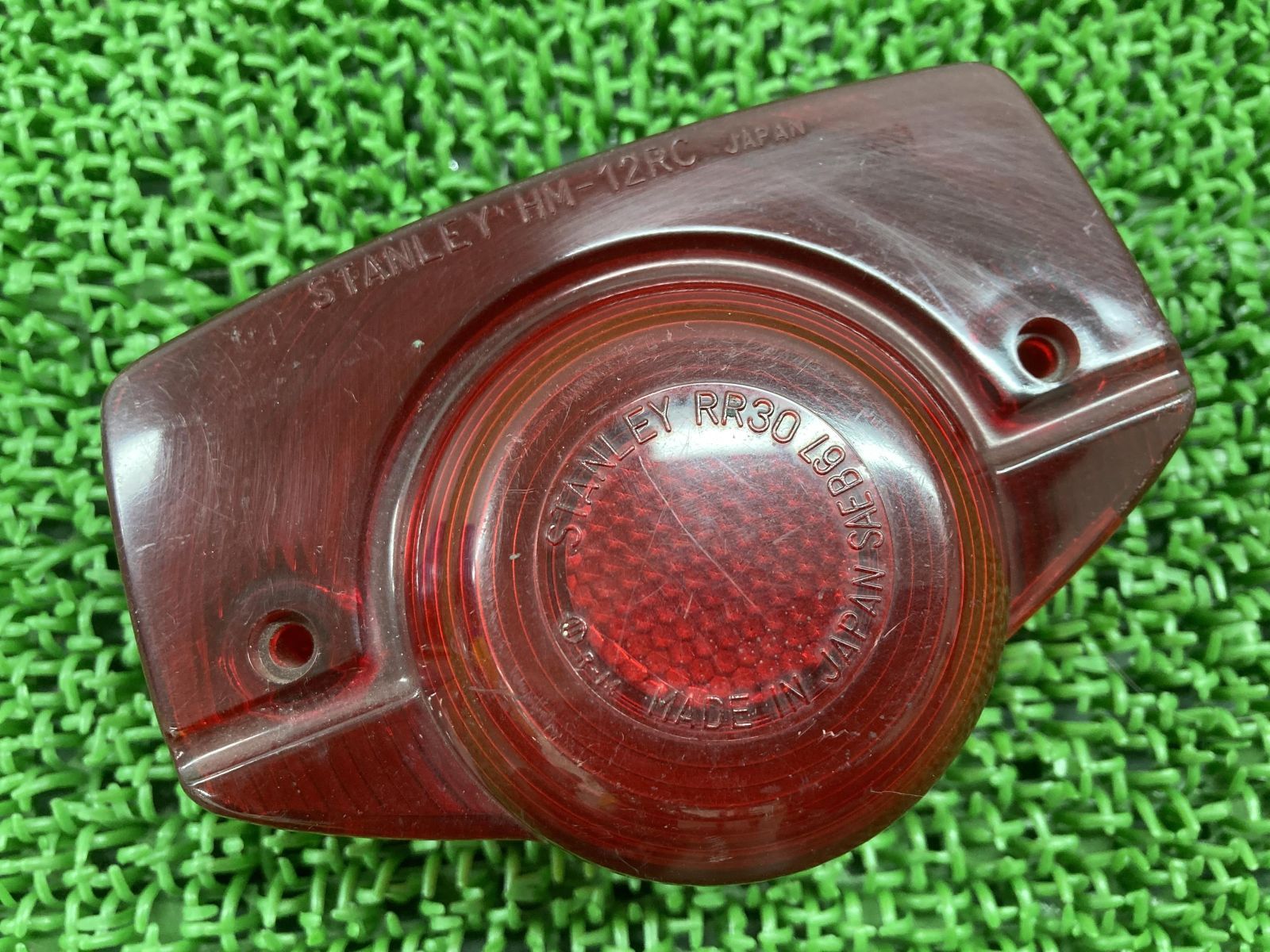 ベンリィCD90 テールランプレンズ HM-12RC ホンダ 純正 中古 バイク 部品 HA03 CD50 シャリー 割れ欠け無し 品薄 車検 Genuine