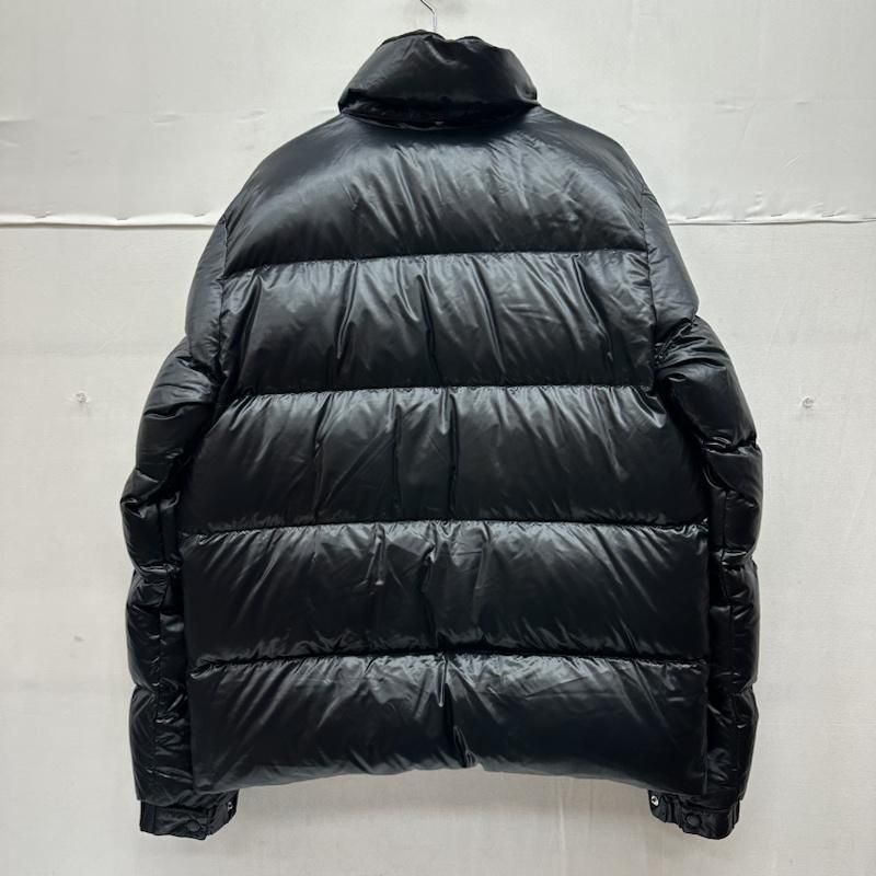 MONCLER モンクレール ジャケット、上着 ダウンジャケット