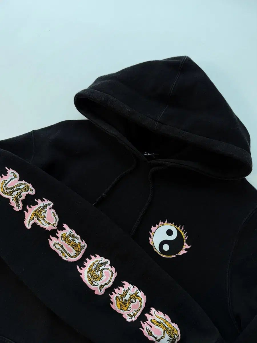 STUSSY ステューシー