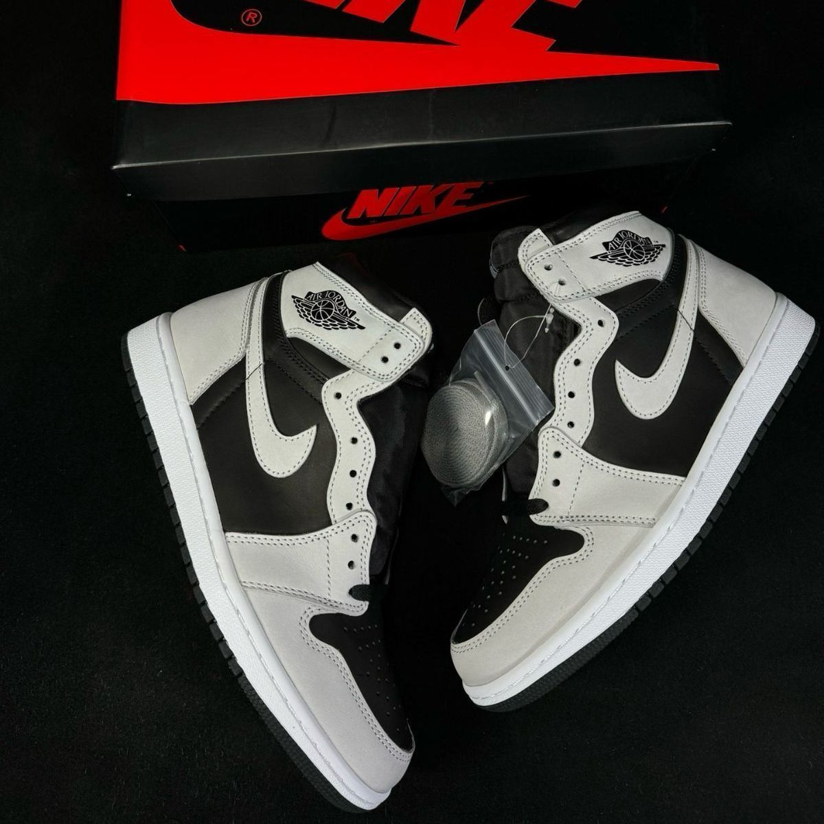 ナイキ スニーカー Nike Air Jordan 1 retro high og 