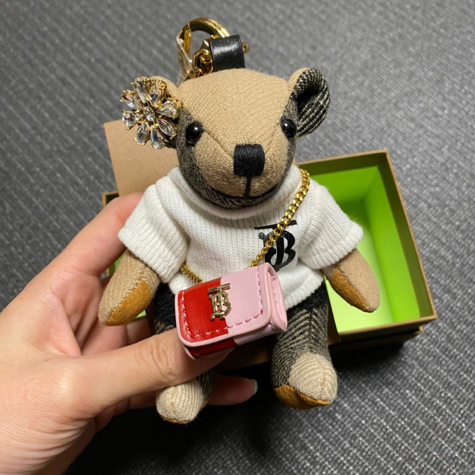新品未使用 BURBERRY バーバリー トーマスベアチャーム
